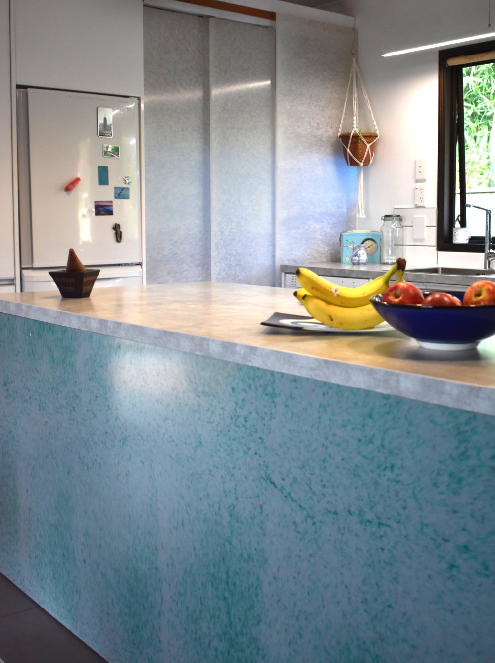 Arrdia Kowhai's Cleanstone Review: Kitchen Make-over with a Collision of Functionality, Sustainability and Beauty.