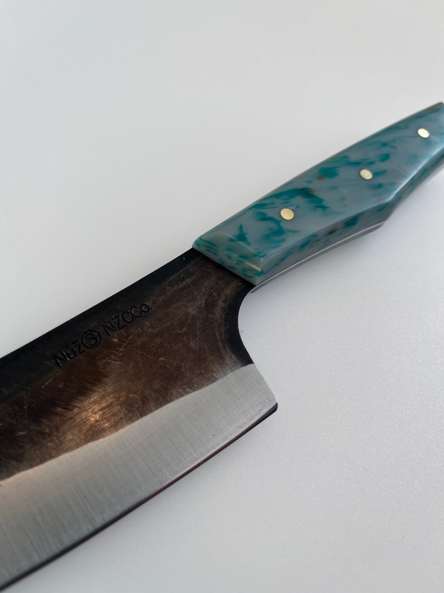 Critical. x Nůž - Premium & Sustainable Chef's Knife | Kererū Edition